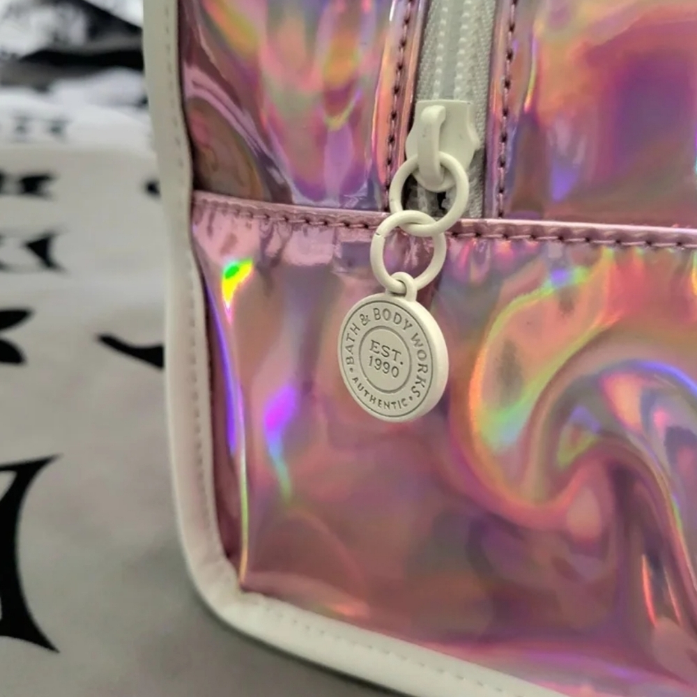 BBW ❤ Essentials Case - Picture 3 of 5